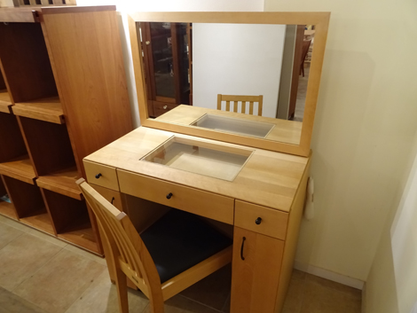 家具　展示品　格安　展示価格